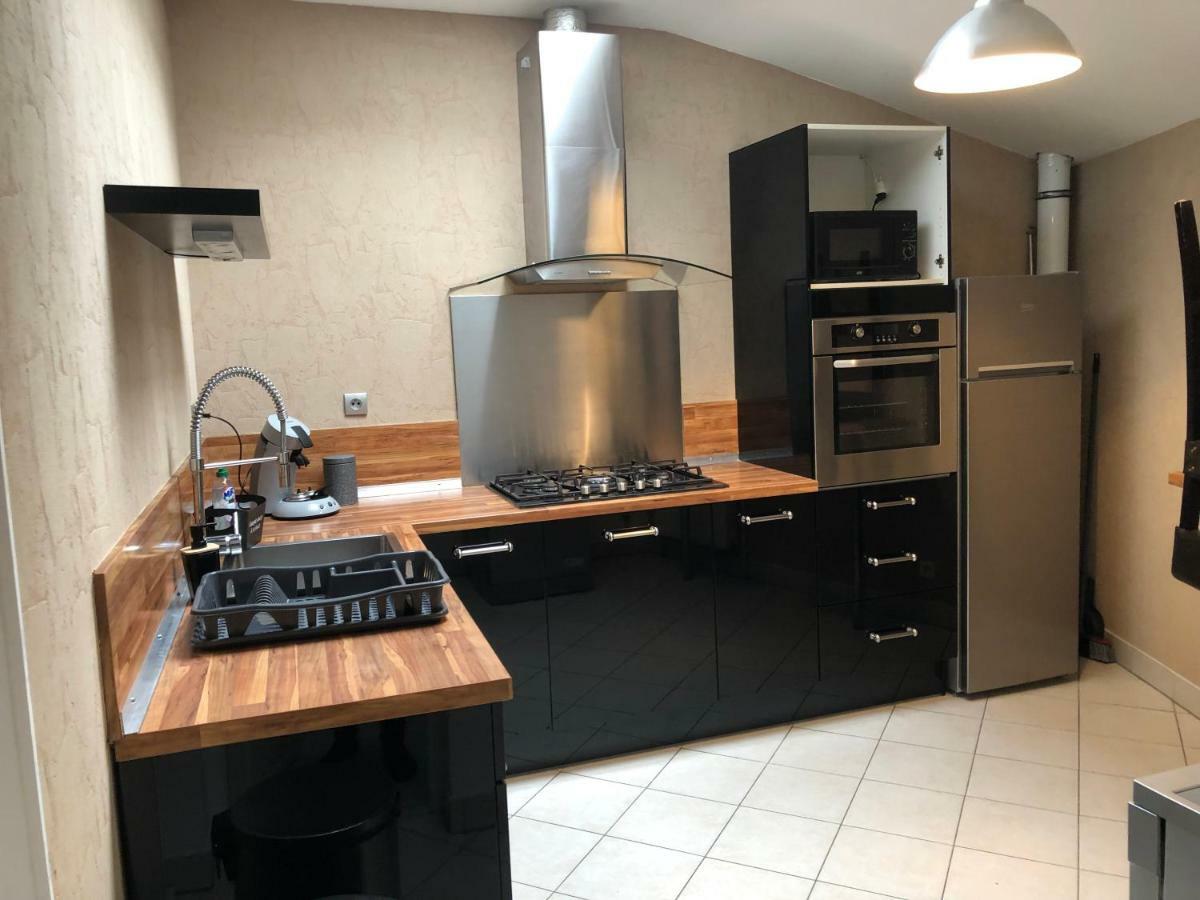 Spacieux Appartement 2/6 Pers 110M² Proche Cnpe Lagnieu Exterior photo